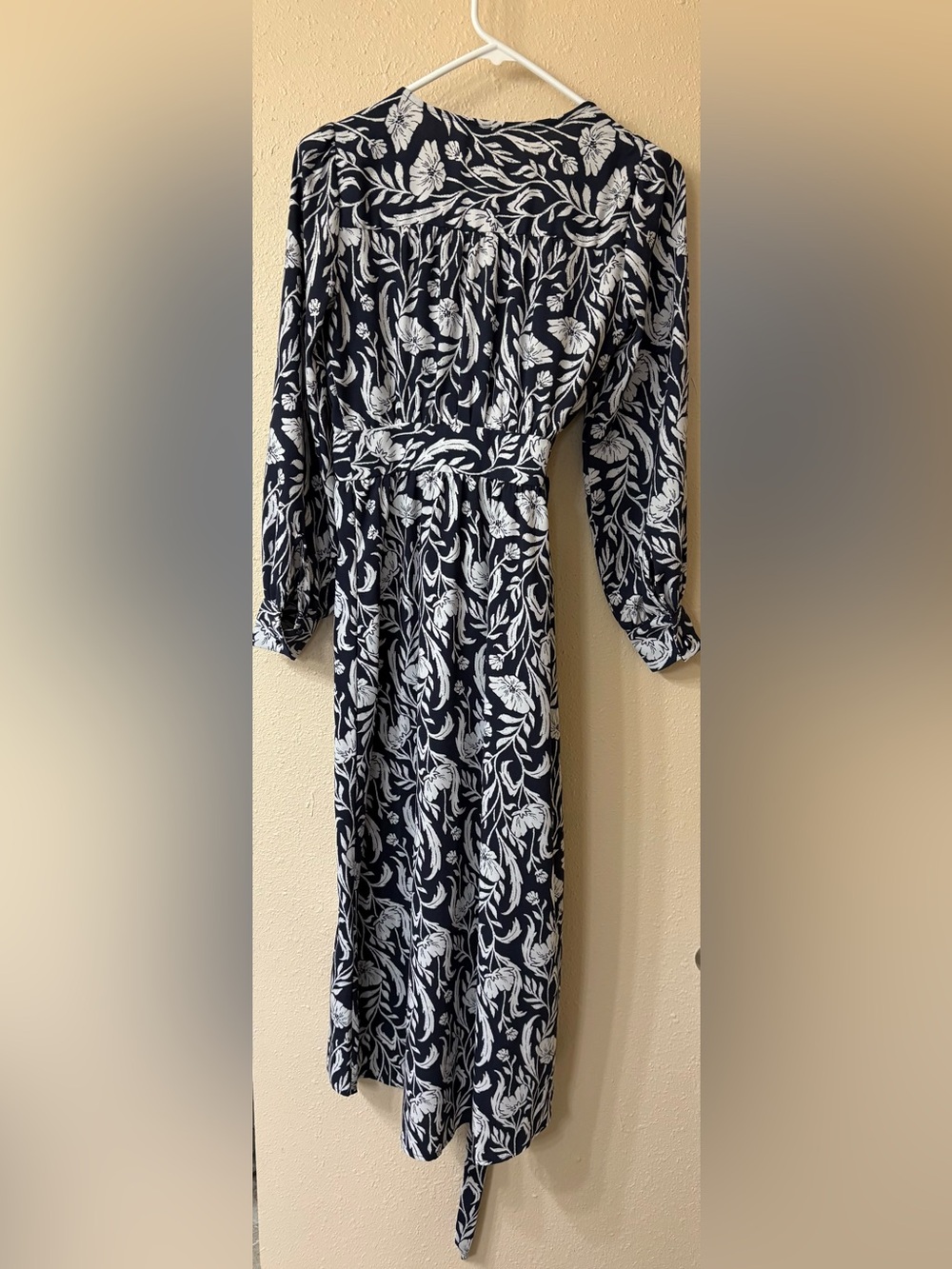 LC Lauren Conrad Navy and White Floral Wrap-Style Long Sleeve Dress - Picture 3 of 4